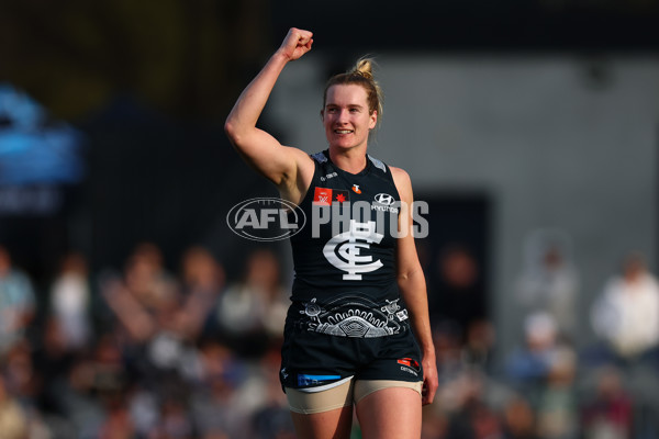 AFLW 2025 Round 04 - Carlton v Western Bulldogs - A-62288585