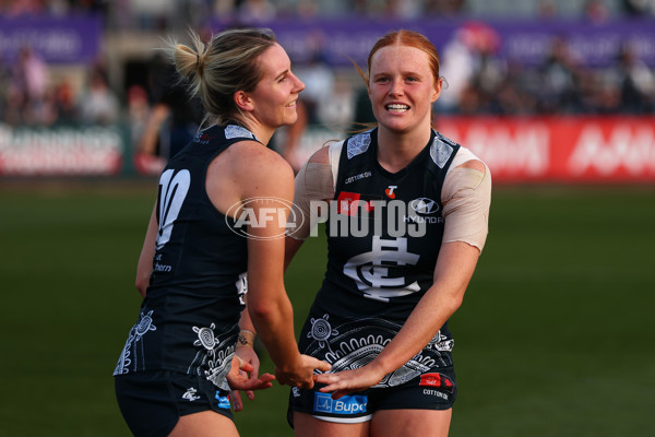 AFLW 2025 Round 04 - Carlton v Western Bulldogs - A-62290199