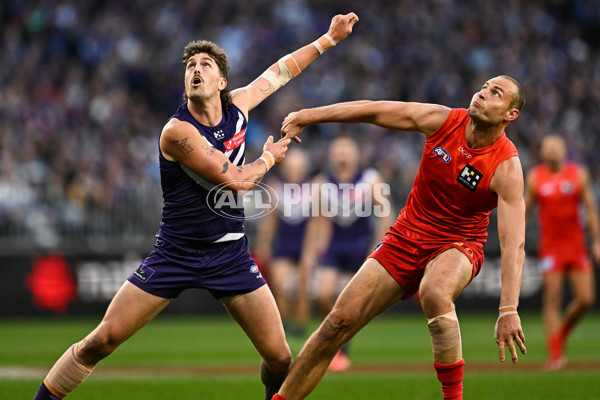 AFL 2025 Second Elimination Final - Fremantle v Gold Coast - A-62291182