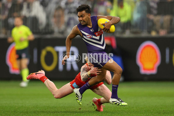 AFL 2025 Second Elimination Final - Fremantle v Gold Coast - A-62298800