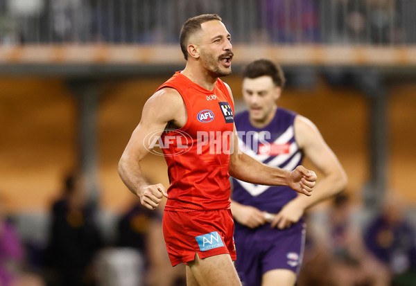 AFL 2025 Second Elimination Final - Fremantle v Gold Coast - A-62301065