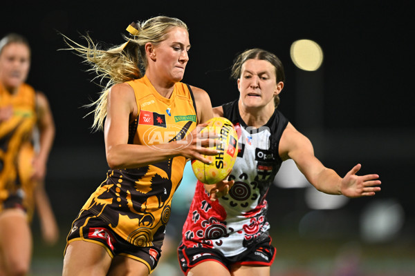 AFLW 2025 Round 04 - Hawthorn v Euro-Yroke - A-62301087