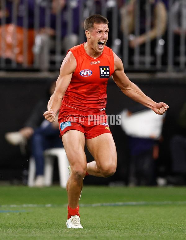 AFL 2025 Second Elimination Final - Fremantle v Gold Coast - A-62303547