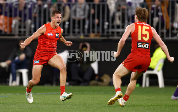 AFL 2025 Second Elimination Final - Fremantle v Gold Coast - A-62303942
