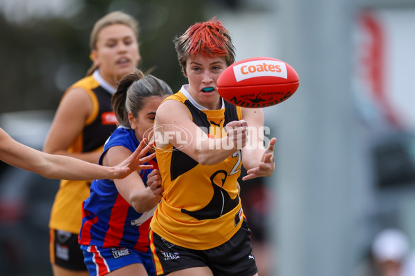 Coates League Girls 2025 Preliminary Final - Dandenong Stingrays v Oakleigh Chargers - A-62319059