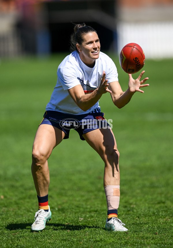 AFLW 2025 Round 04 - Kuwarna v Brisbane - A-62319772