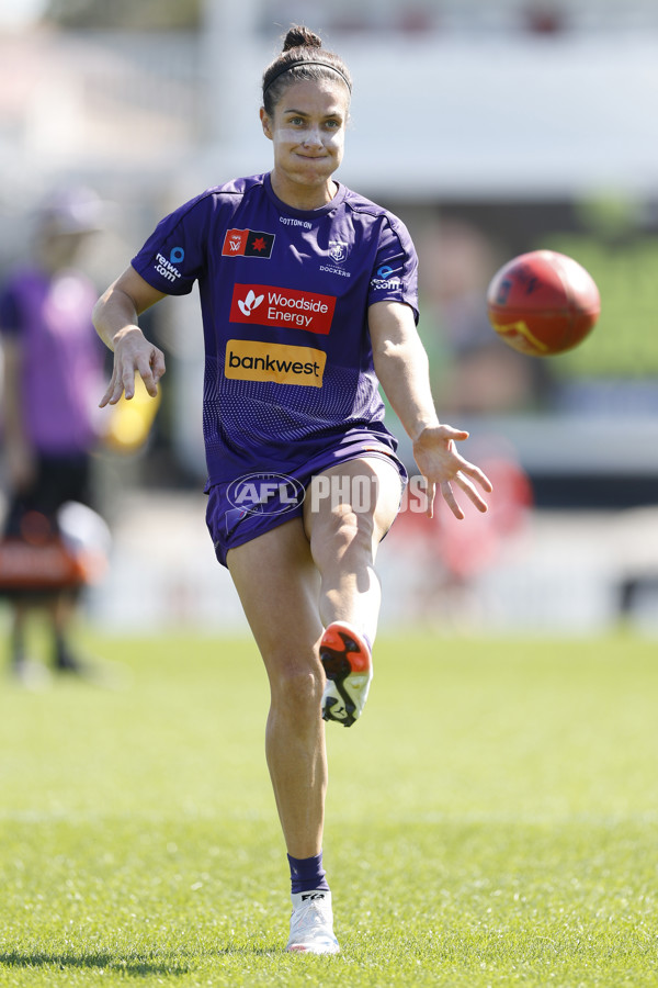 AFLW 2025 Round 04 - Sydney v Walyalup - A-62319789