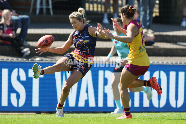 AFLW 2025 Round 04 - Kuwarna v Brisbane - A-62322498