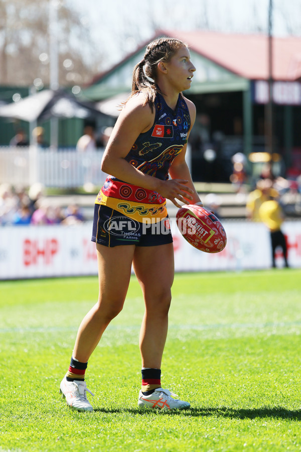 AFLW 2025 Round 04 - Kuwarna v Brisbane - A-62323170