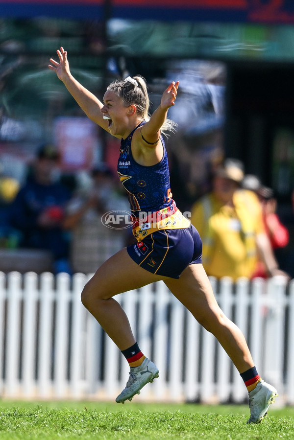 AFLW 2025 Round 04 - Kuwarna v Brisbane - A-62325754