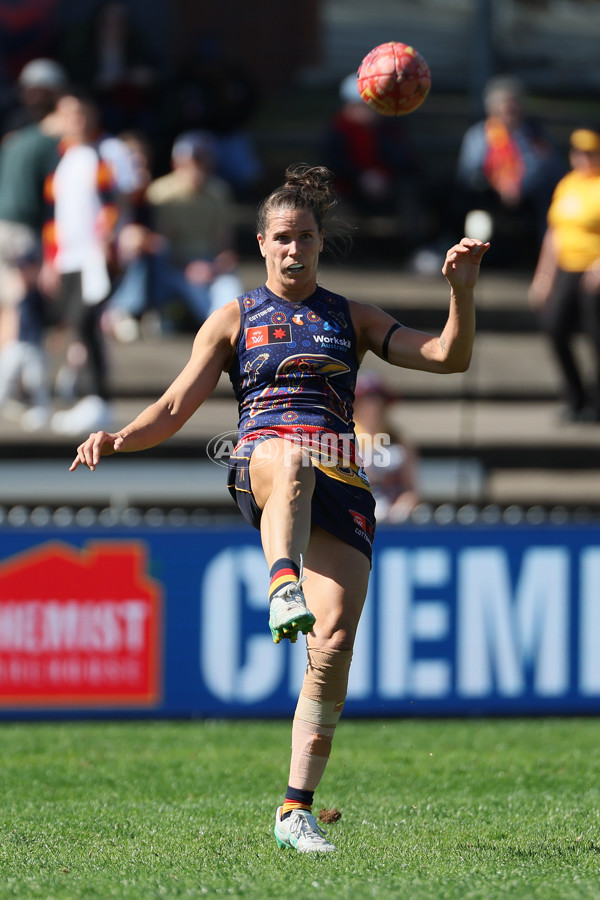 AFLW 2025 Round 04 - Kuwarna v Brisbane - A-62325783