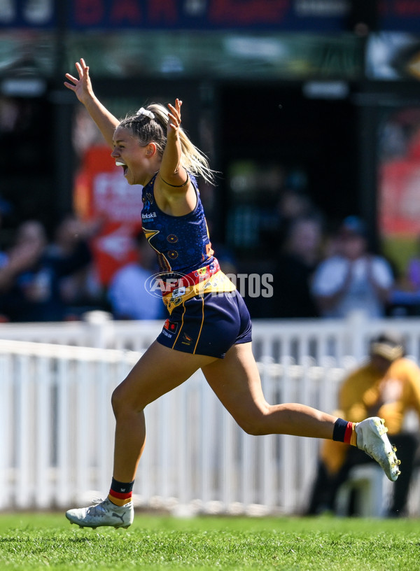 AFLW 2025 Round 04 - Kuwarna v Brisbane - A-62325968
