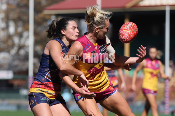 AFLW 2025 Round 04 - Kuwarna v Brisbane - A-62328820