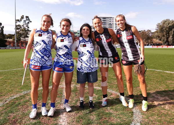 AFLW 2025 Round 04 - North Melbourne v Collingwood - A-62328899