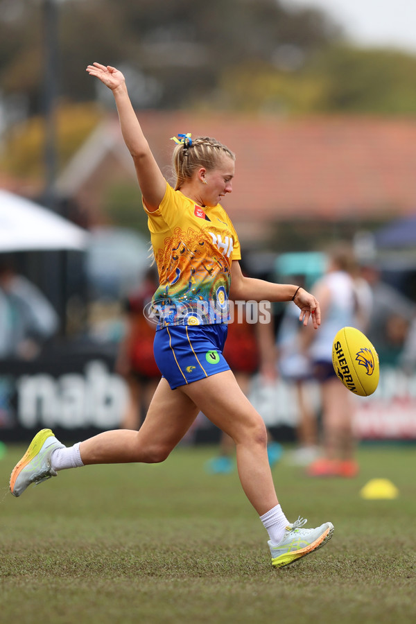 AFLW 2025 Round 04 - Waalitj Marawar v Yartapuulti - A-62331903