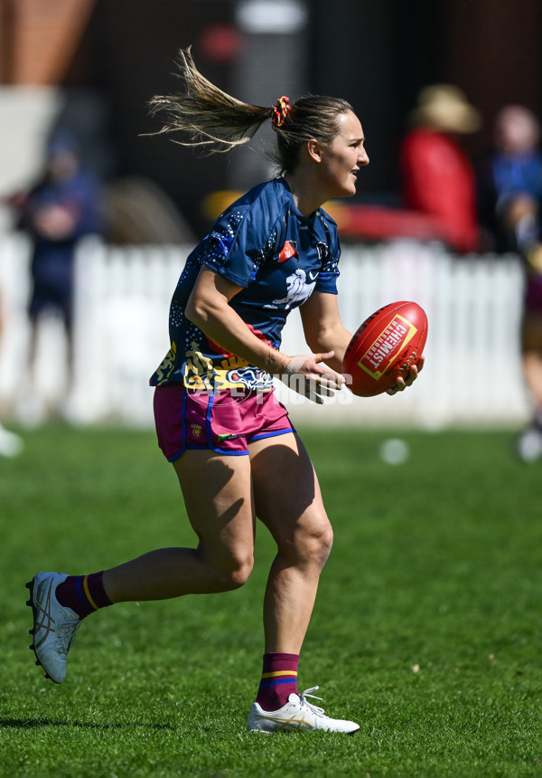 AFLW 2025 Round 04 - Kuwarna v Brisbane - A-62331927