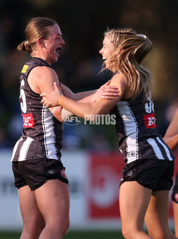 AFLW 2025 Round 04 - North Melbourne v Collingwood - A-62331939