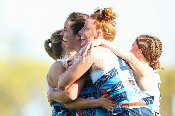 AFLW 2025 Round 04 - Essendon v Geelong - A-62332340