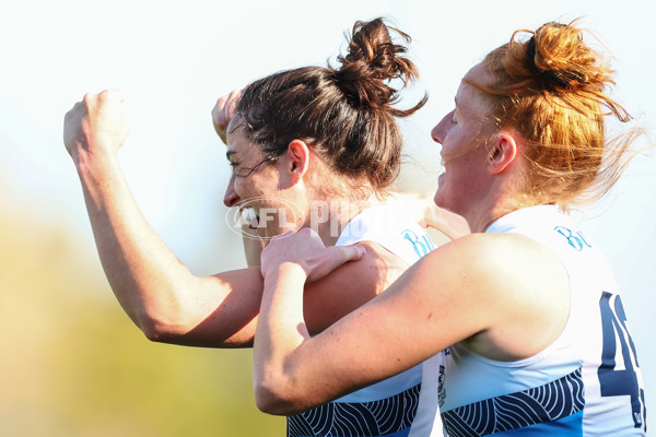 AFLW 2025 Round 04 - Essendon v Geelong - A-62334885