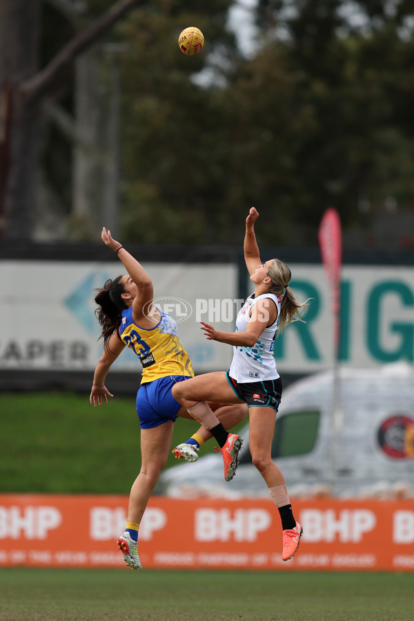 AFLW 2025 Round 04 - Waalitj Marawar v Yartapuulti - A-62334973