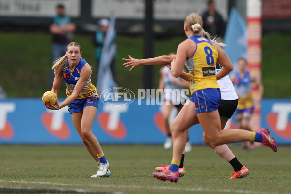 AFLW 2025 Round 04 - Waalitj Marawar v Yartapuulti - A-62334974