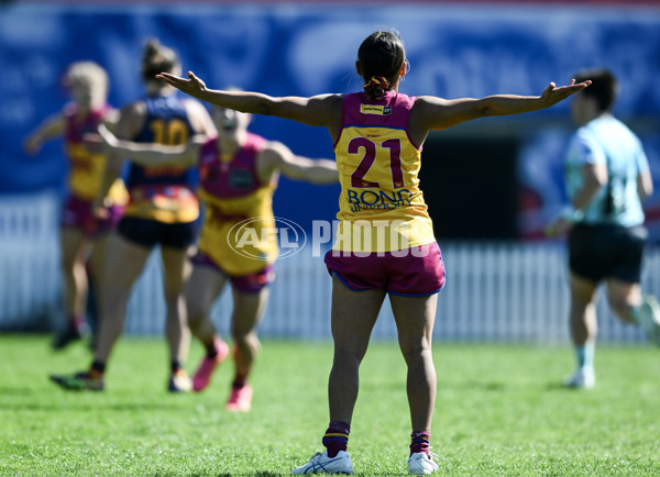 AFLW 2025 Round 04 - Kuwarna v Brisbane - A-62335649