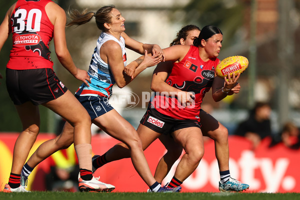 AFLW 2025 Round 04 - Essendon v Geelong - A-62338277