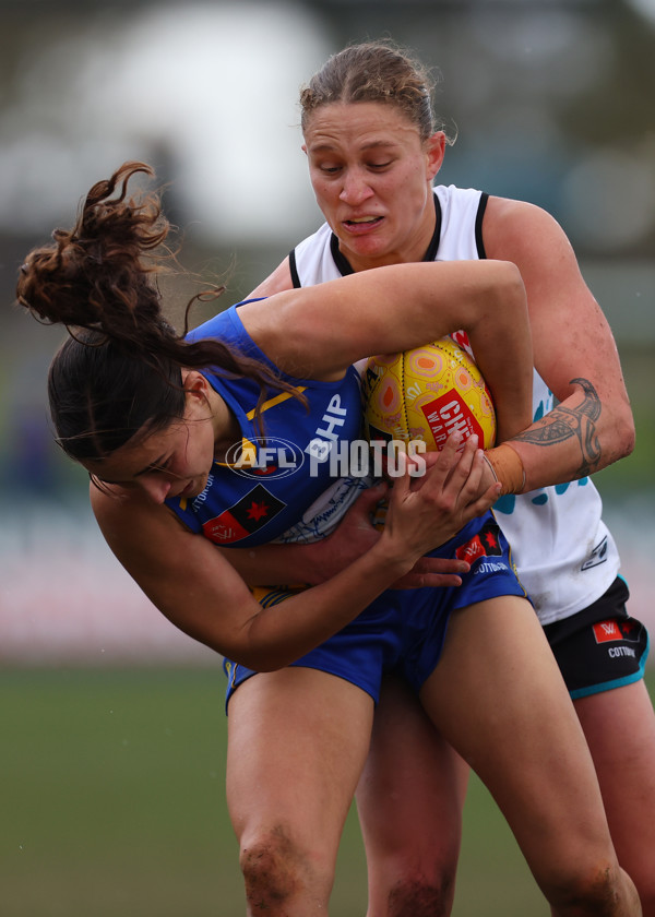 AFLW 2025 Round 04 - Waalitj Marawar v Yartapuulti - A-62338996