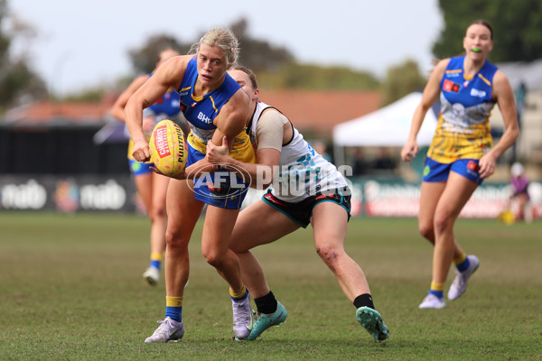 AFLW 2025 Round 04 - Waalitj Marawar v Yartapuulti - A-62339017