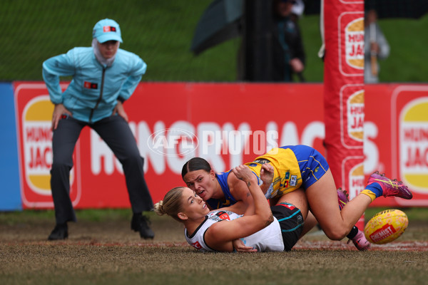 AFLW 2025 Round 04 - Waalitj Marawar v Yartapuulti - A-62341267
