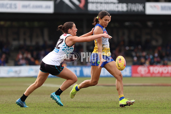 AFLW 2025 Round 04 - Waalitj Marawar v Yartapuulti - A-62341283