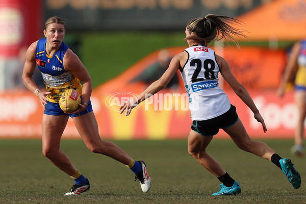 AFLW 2025 Round 04 - Waalitj Marawar v Yartapuulti - A-62341317