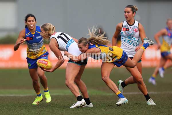 AFLW 2025 Round 04 - Waalitj Marawar v Yartapuulti - A-62342973