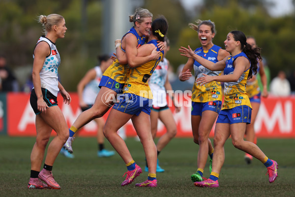 AFLW 2025 Round 04 - Waalitj Marawar v Yartapuulti - A-62343012
