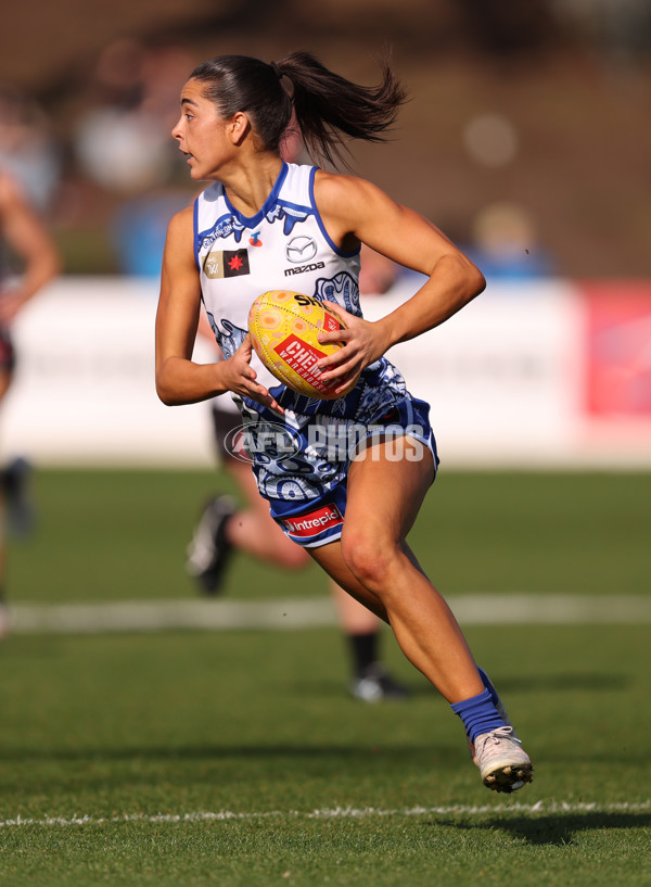 AFLW 2025 Round 04 - North Melbourne v Collingwood - A-62344682