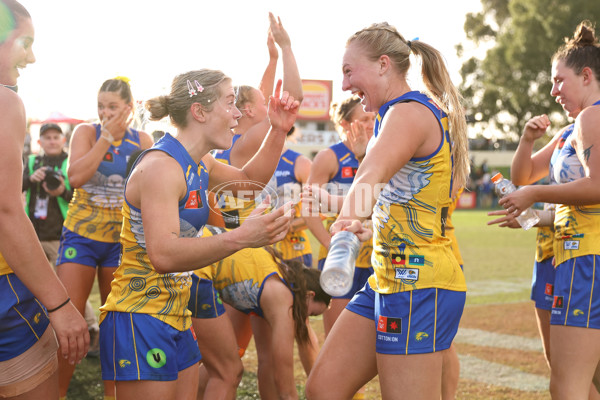 AFLW 2025 Round 04 - Waalitj Marawar v Yartapuulti - A-62344766