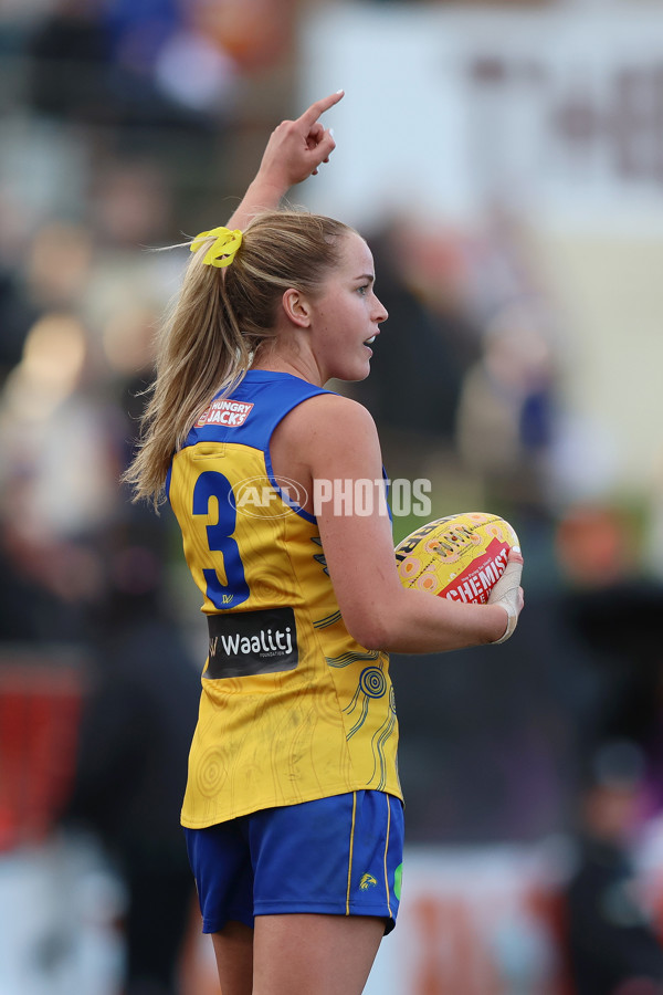 AFLW 2025 Round 04 - Waalitj Marawar v Yartapuulti - A-62348112