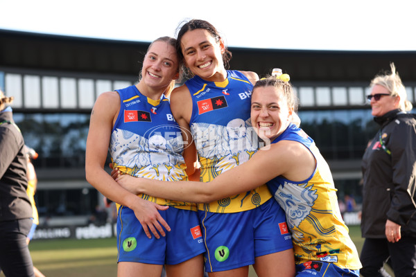 AFLW 2025 Round 04 - Waalitj Marawar v Yartapuulti - A-62348124