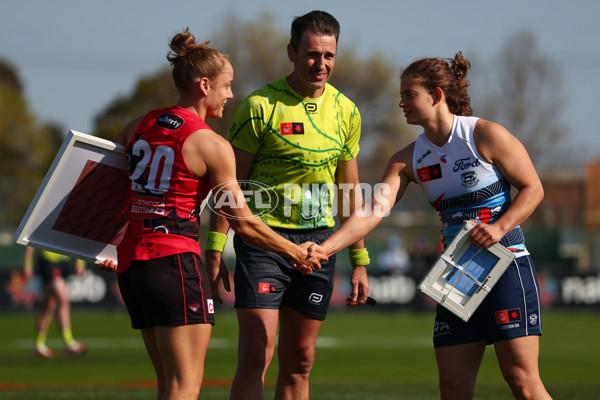 AFLW 2025 Round 04 - Essendon v Geelong - A-62348149