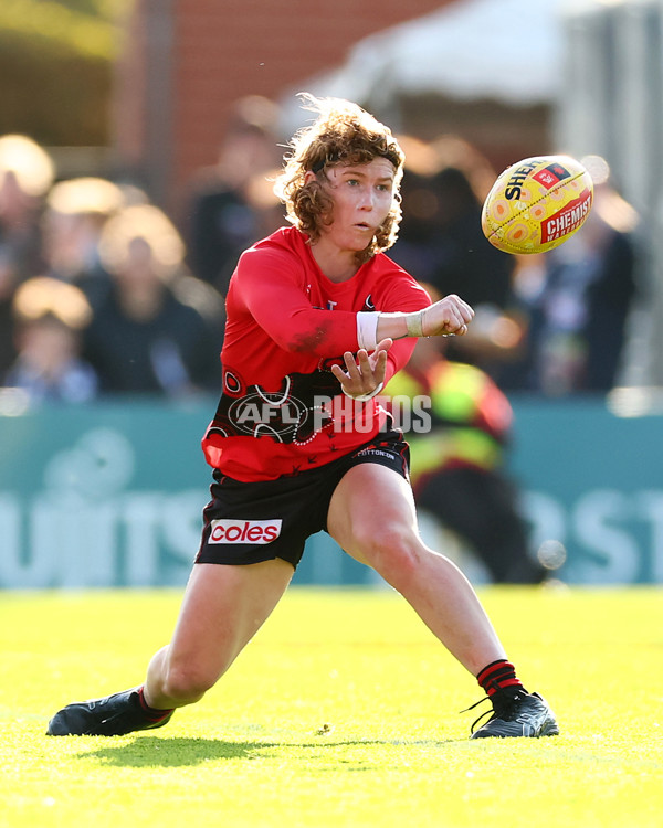AFLW 2025 Round 04 - Essendon v Geelong - A-62349834