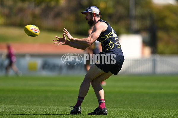 AFL 2025 Training - Brisbane 110925 - A-62481841