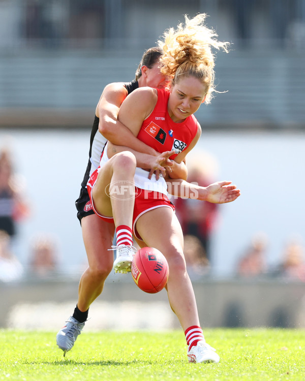 AFLW 2025 Round 05 - Collingwood v Sydney - A-62729761