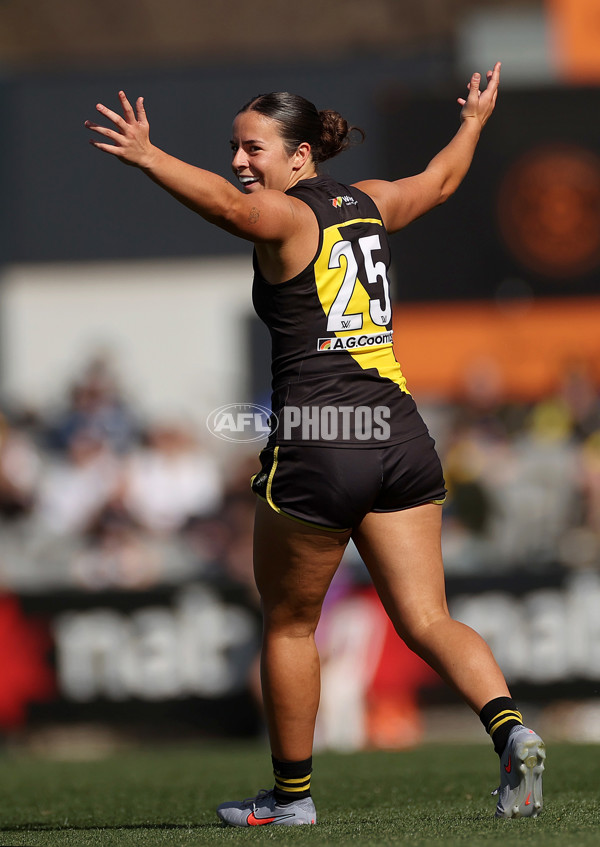 AFLW 2025 Round 05 - Richmond v Geelong - A-62811128