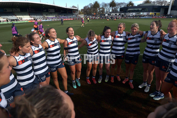 AFLW 2025 Round 05 - Richmond v Geelong - A-62812317