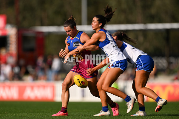 AFLW 2025 Round 05 - Brisbane v North Melbourne - A-62819285