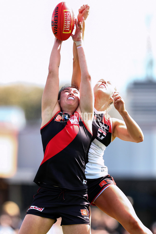 AFLW 2025 Round 05 - Essendon v St Kilda - A-62825960