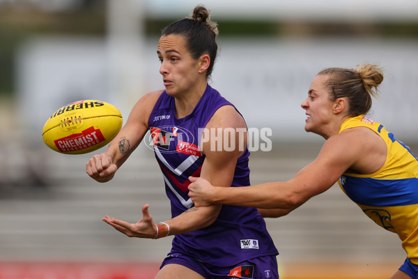 AFLW 2025 Round 05 - Fremantle v West Coast - A-62827294