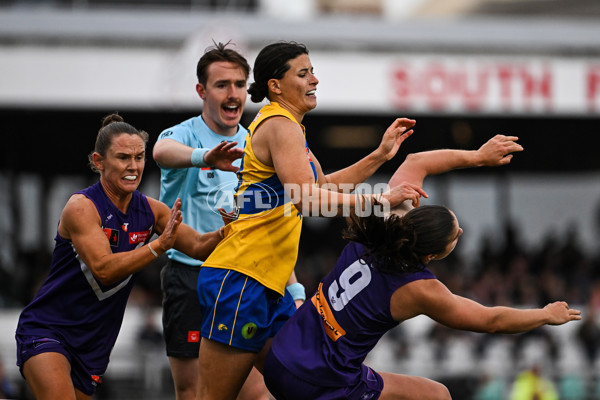 AFLW 2025 Round 05 - Fremantle v West Coast - A-62828745