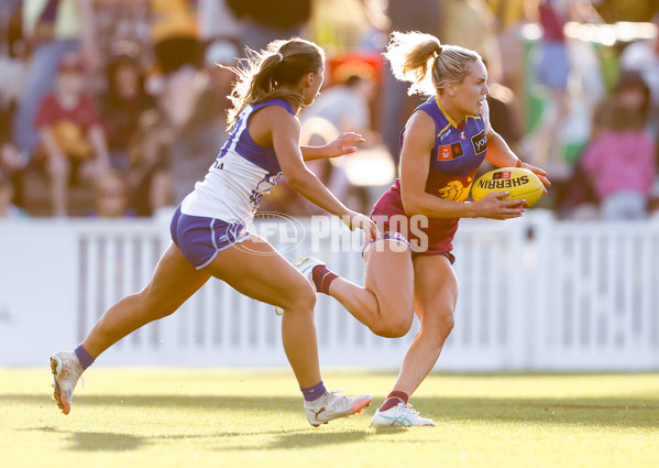 AFLW 2025 Round 05 - Brisbane v North Melbourne - A-62831340