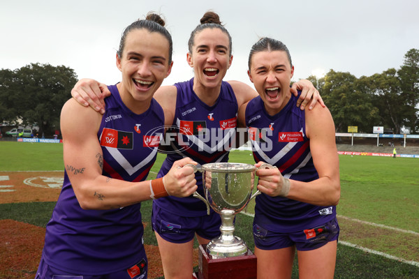 AFLW 2025 Round 05 - Fremantle v West Coast - A-62832618